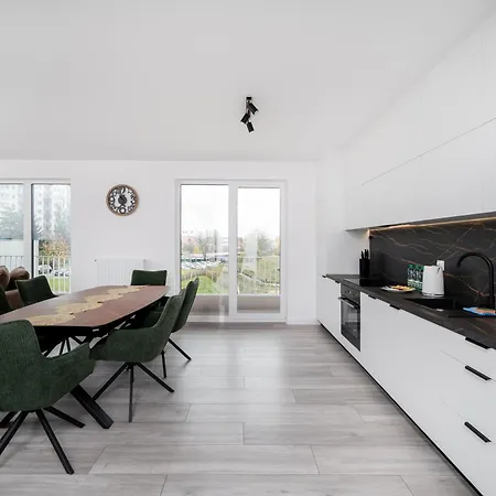Widzewska Prime By Bookinghost Apartament *