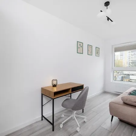 Widzewska Prime By Bookinghost * Łódź